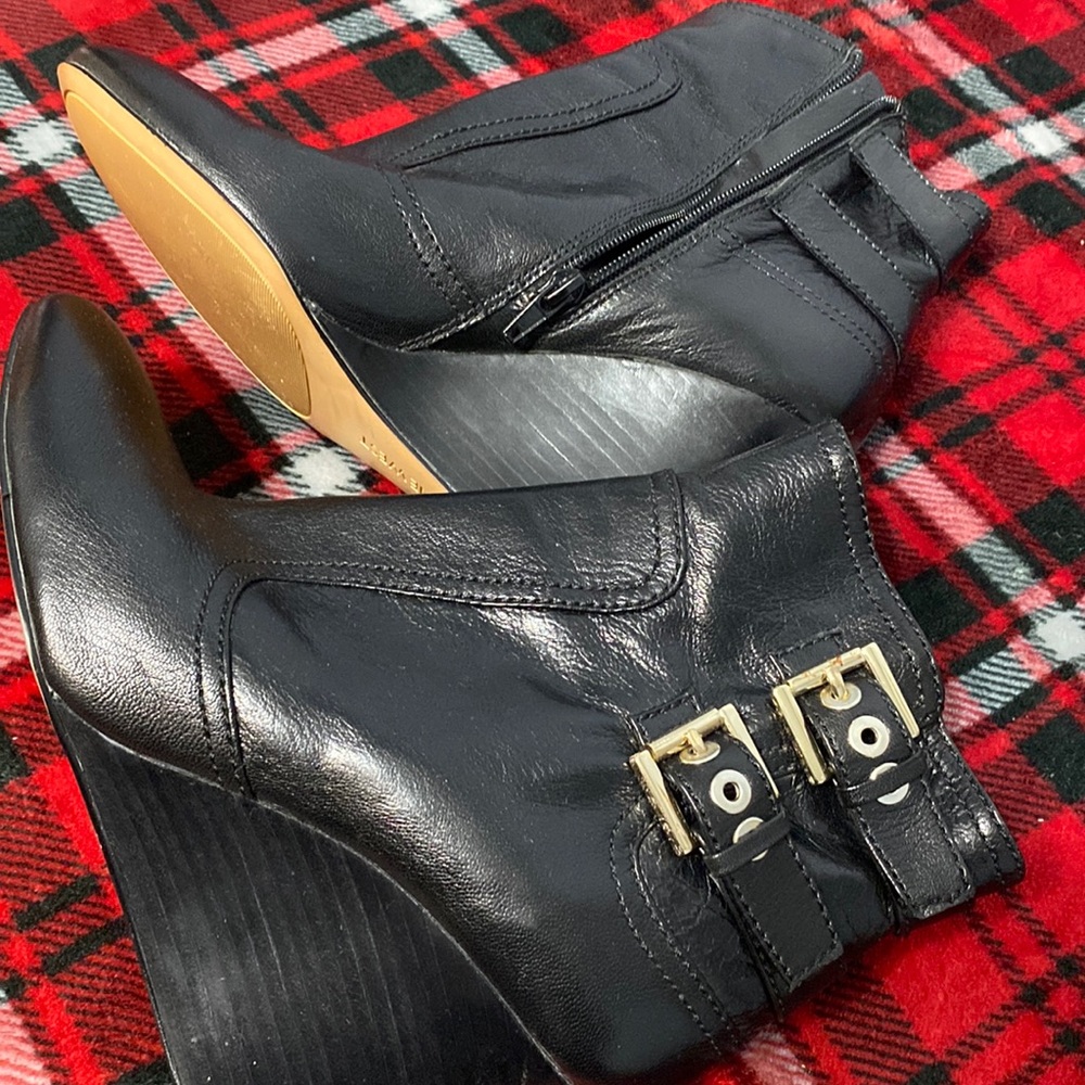 Nine West black wedge ankle boots